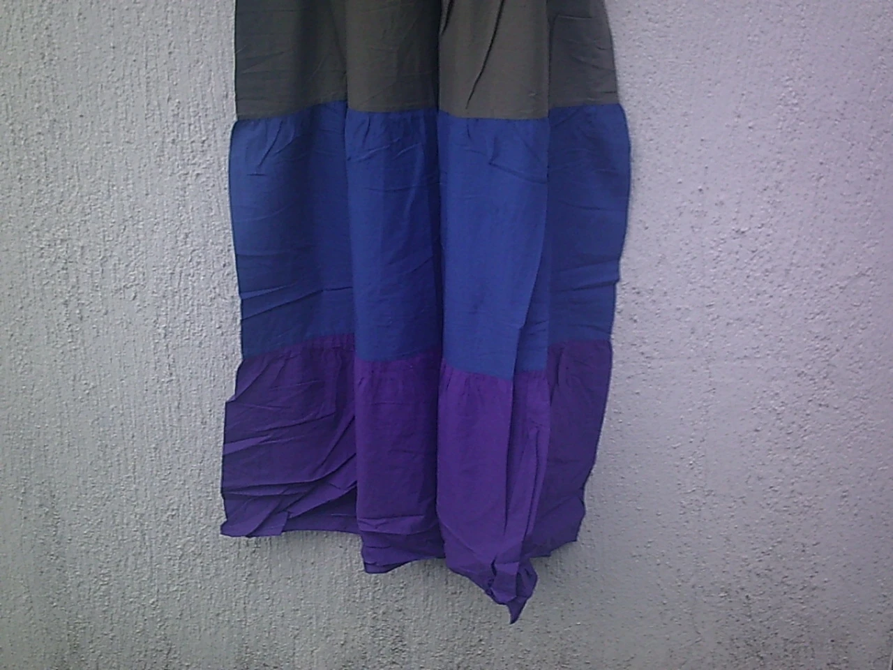 Long dress with flared bottom, 5 panels/multi-colored bands, 5 colors, size T.L tag – photo 3